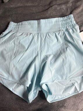 Lululemon Hotty Hot Shorts in a light green, mint size 8